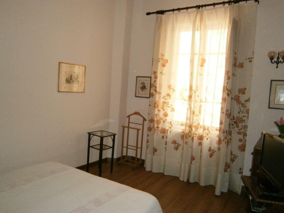 Pietrarosa Apartment Лукка Екстер'єр фото