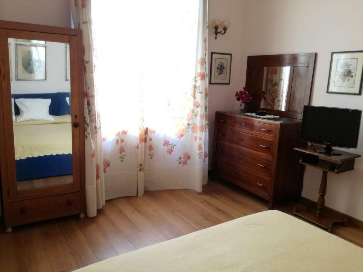 Pietrarosa Apartment Лукка Екстер'єр фото