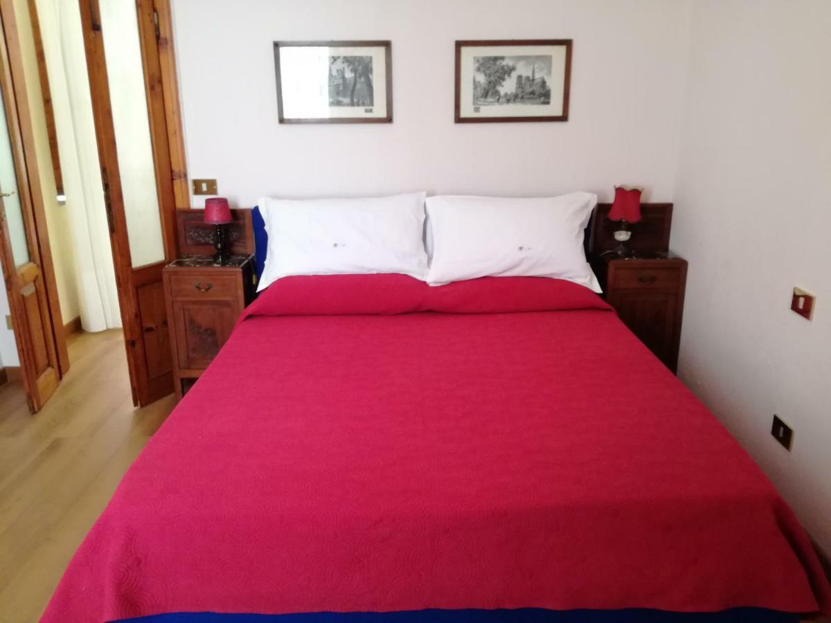 Pietrarosa Apartment Лукка Екстер'єр фото