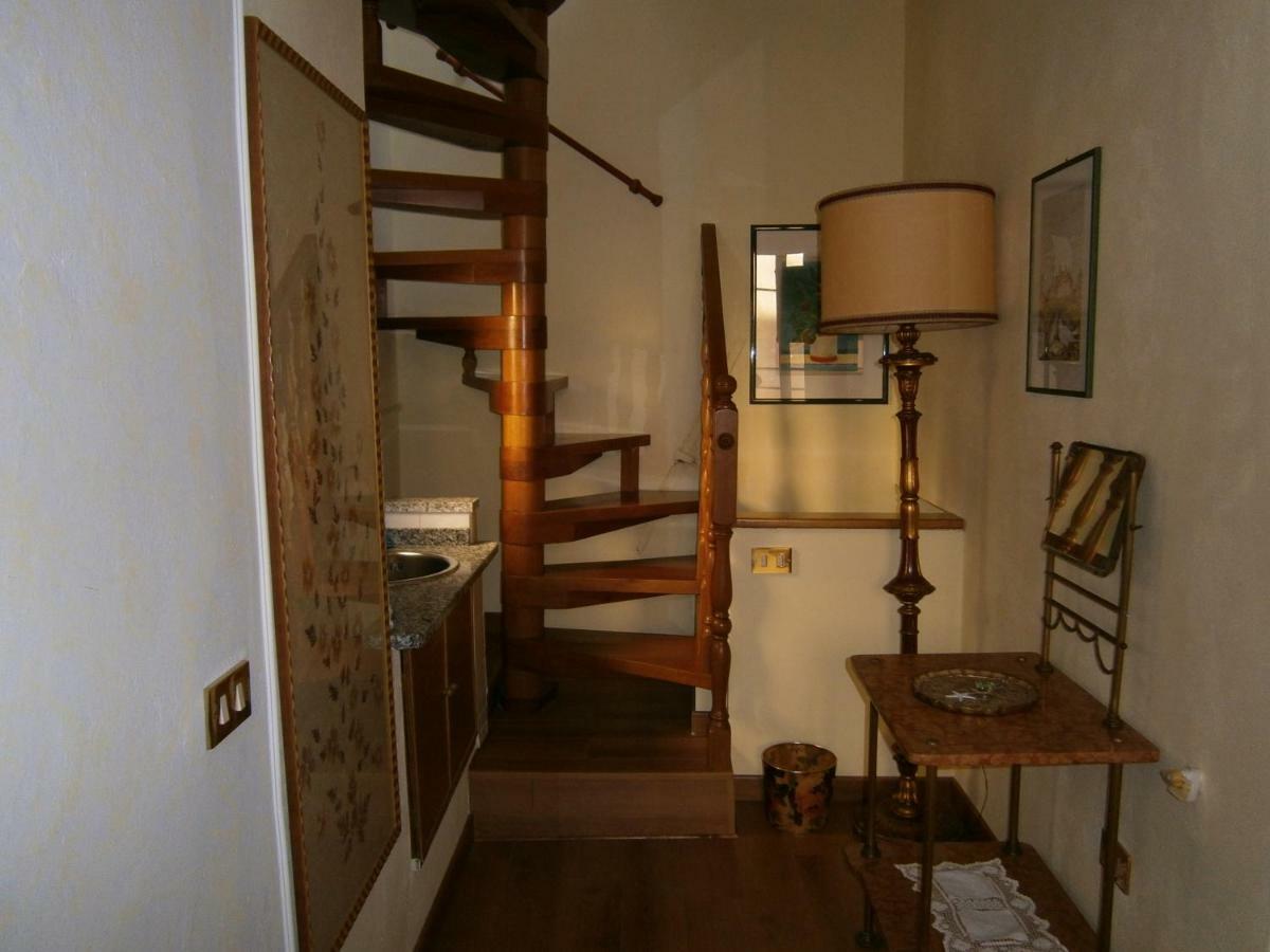 Pietrarosa Apartment Лукка Екстер'єр фото